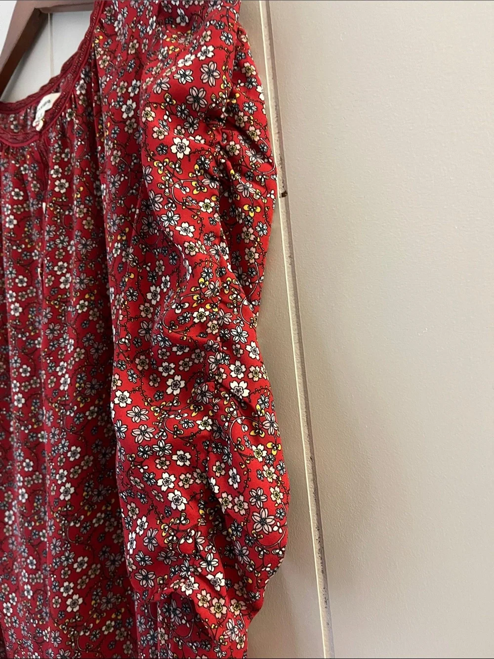 Madewell Red Floral Puff-Sleeve Button-Front Top
